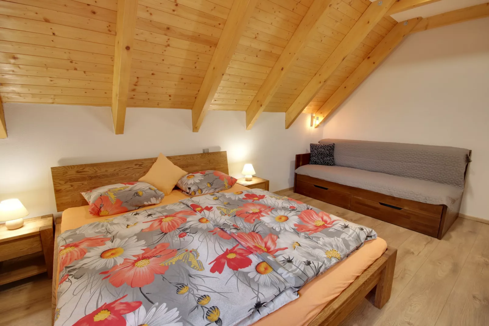 Korenov LPM010-Schlafzimmer