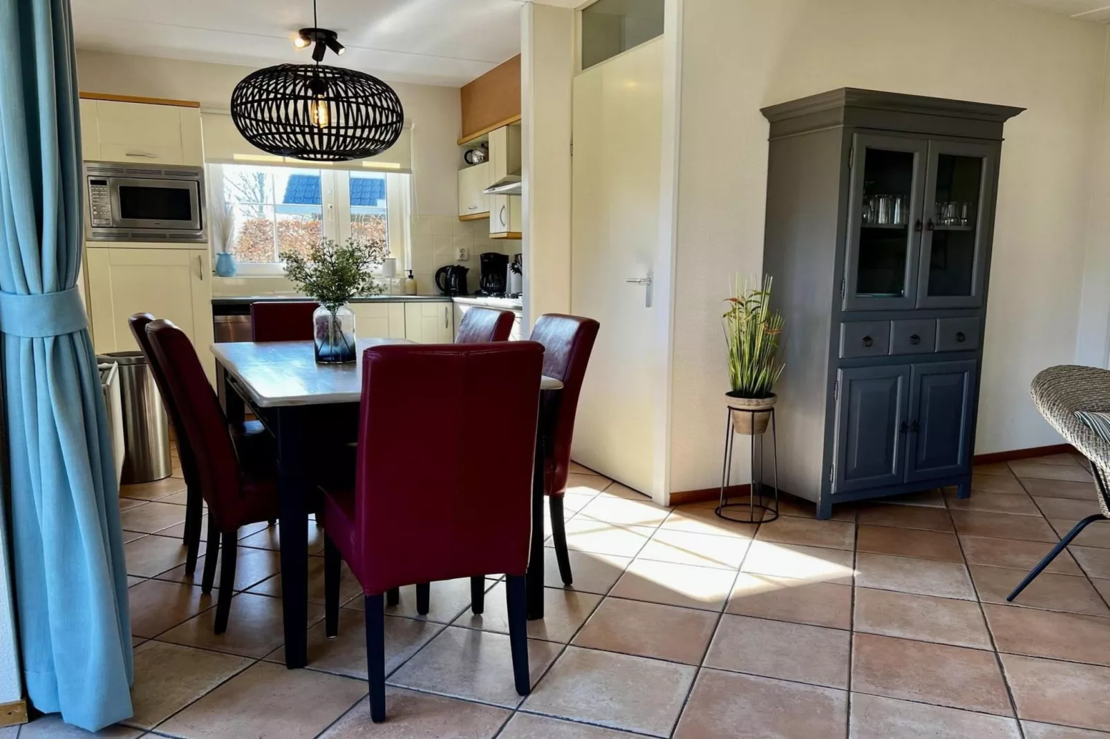 Anzelhoef 2-Living room