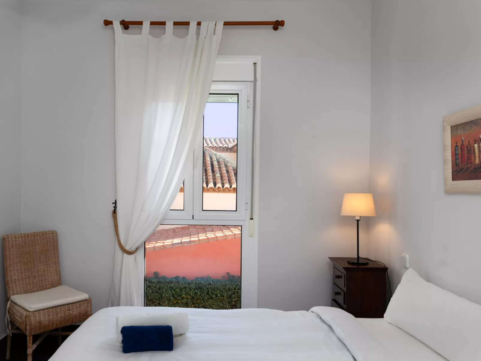 First Line Marbella Beach-Inside