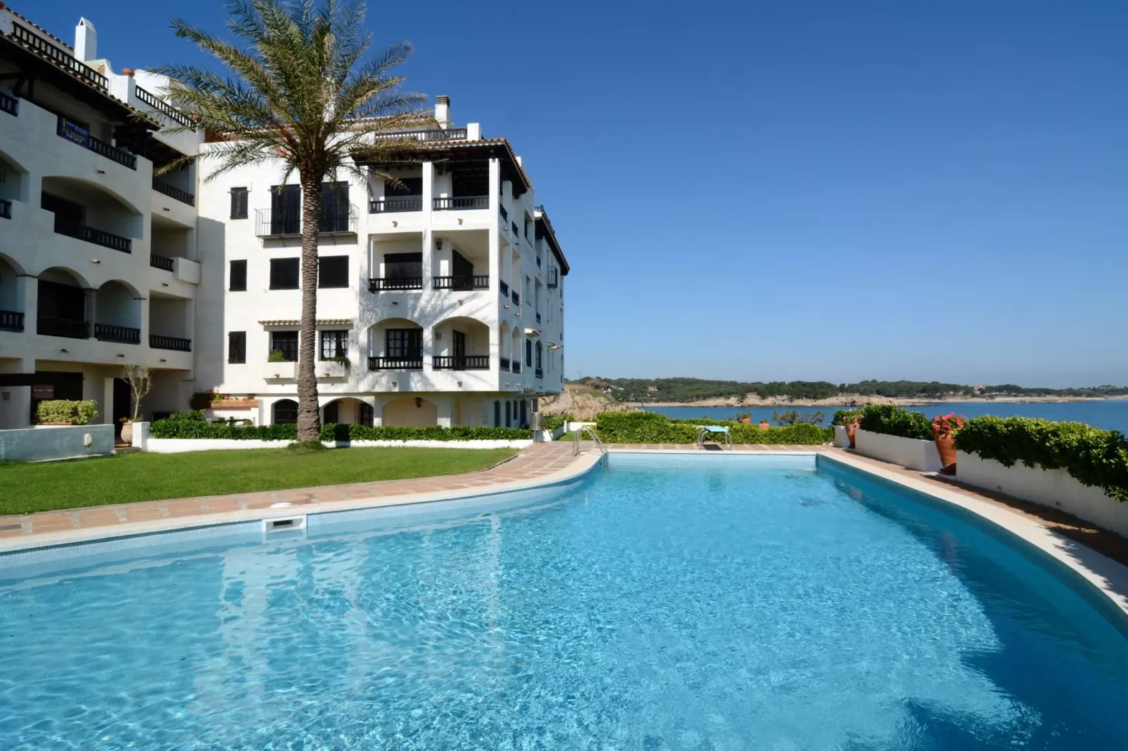 PUNTA ROMANA A 403-Pool