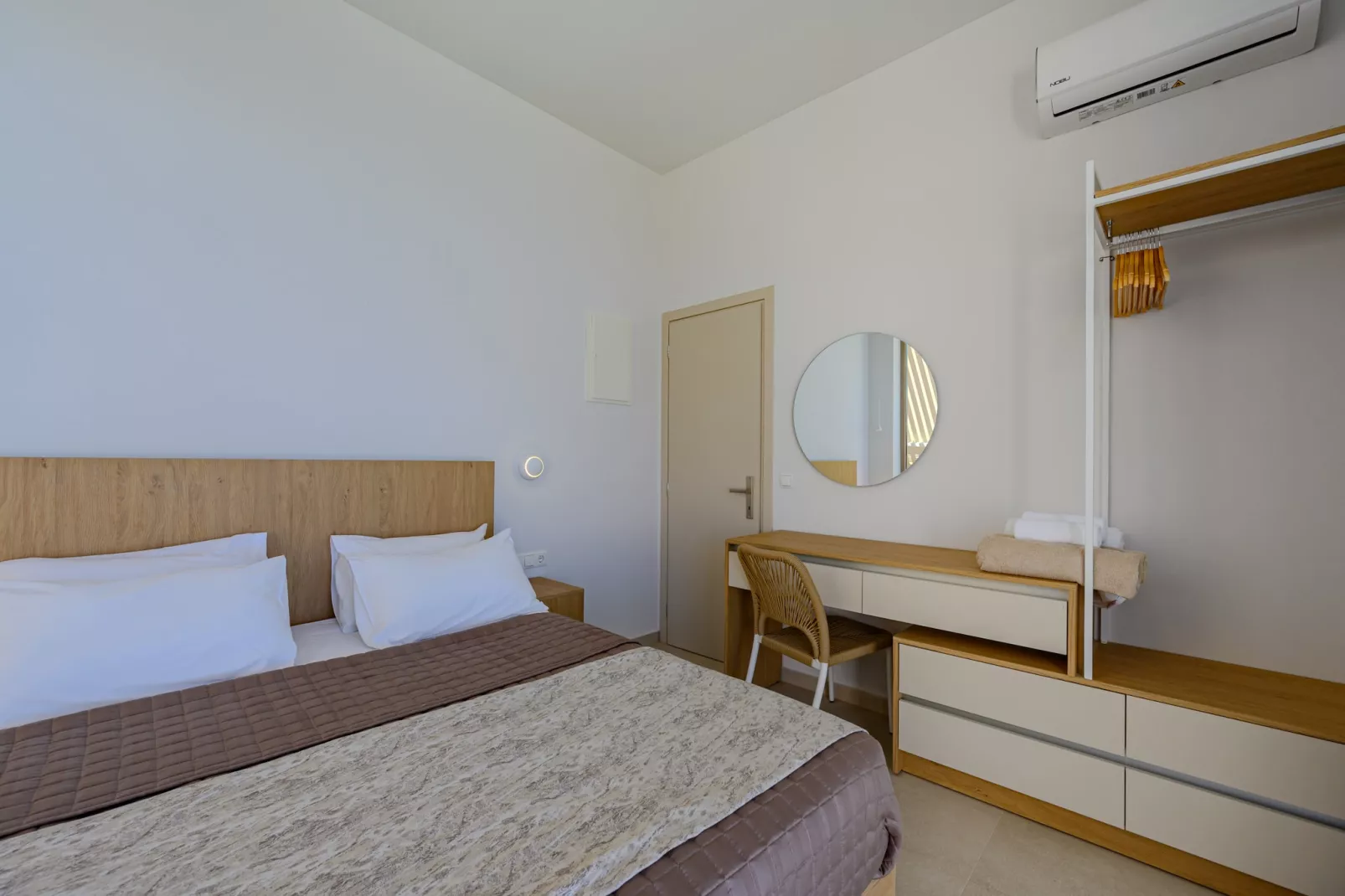 Pyrgos Exquisite 7 Villa-Chambre