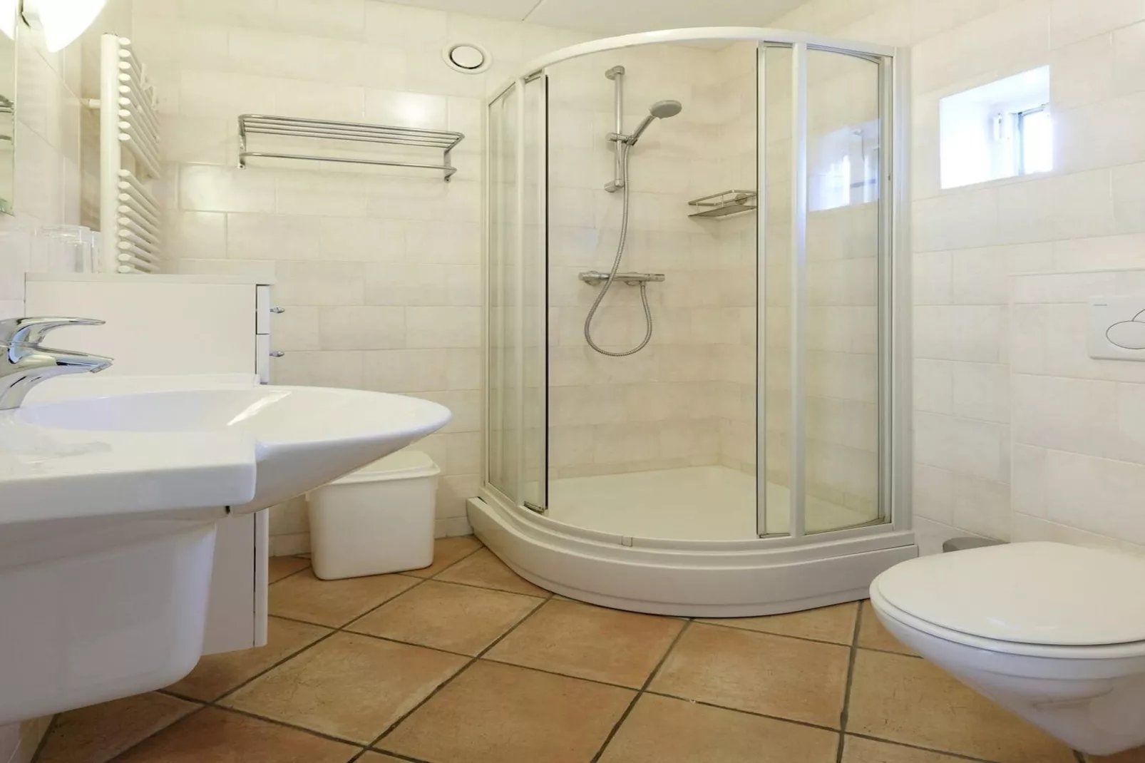 Anzelhoef 8-Bathroom