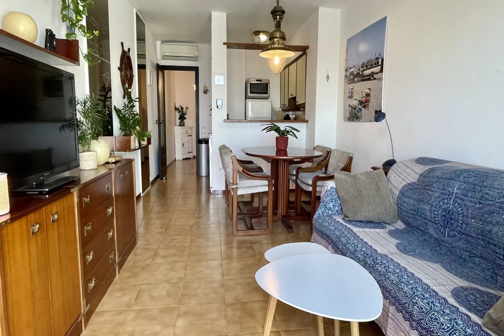 PUNTA ROMANA A 403-Living room