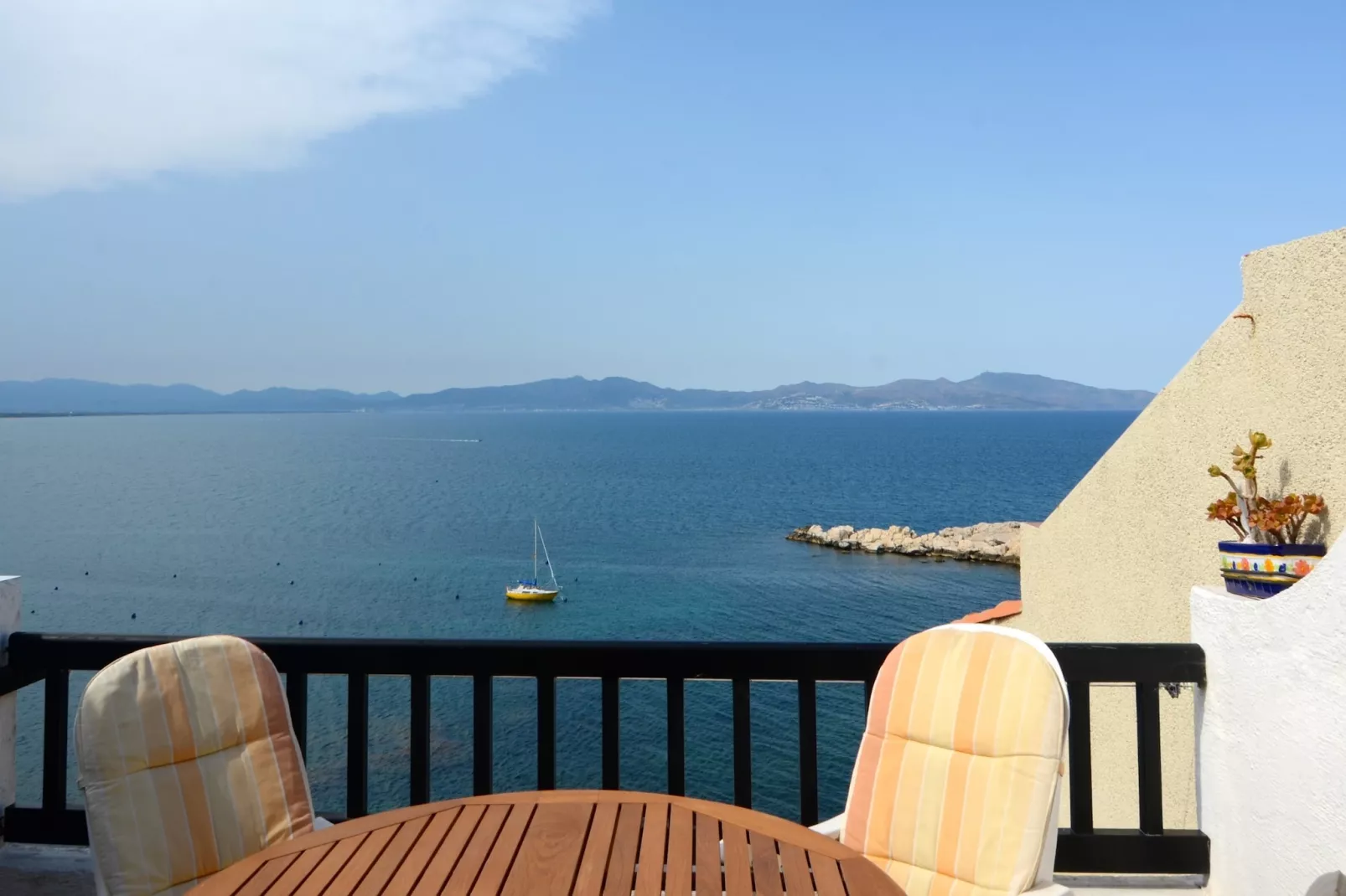 PUNTA ROMANA A 403-Terrace