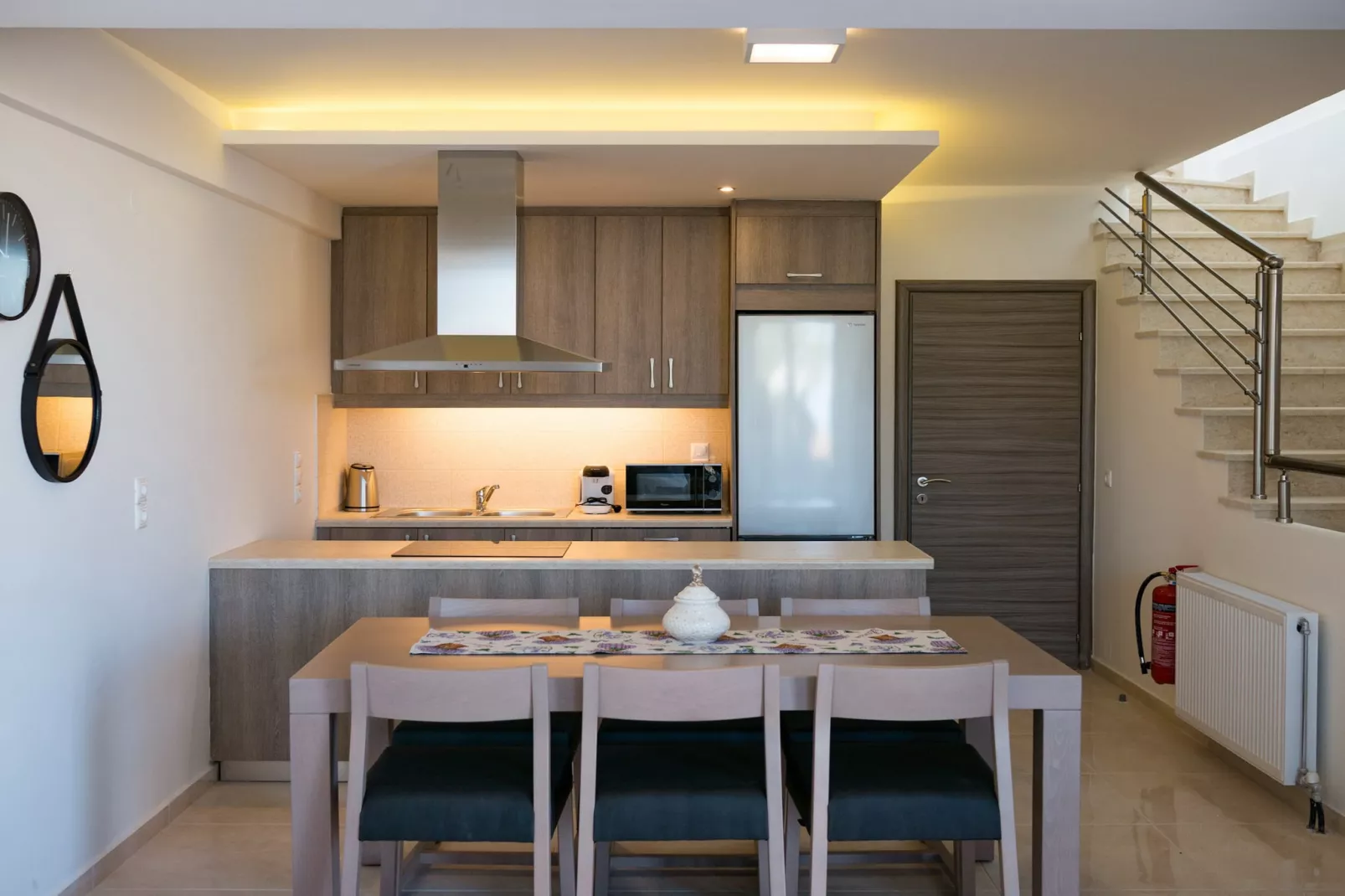 Blue Oyster Beach 3-Kitchen