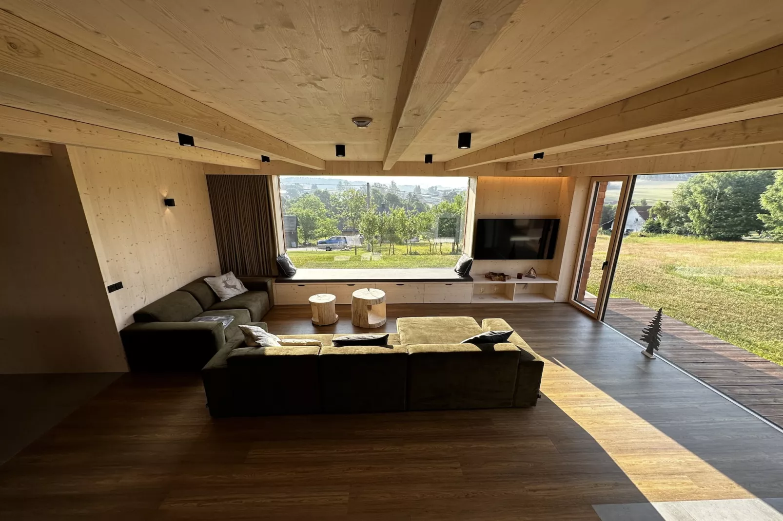 Villa Semily LRO127-Wohnzimmer