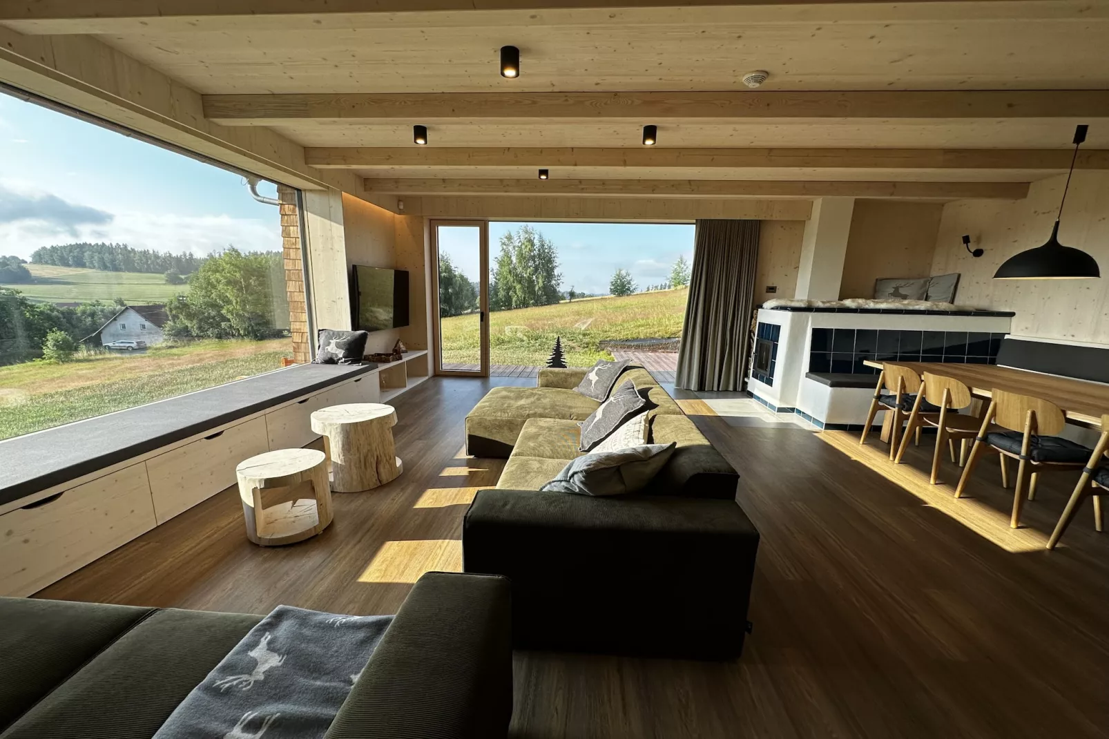 Villa Semily LRO127-Wohnzimmer