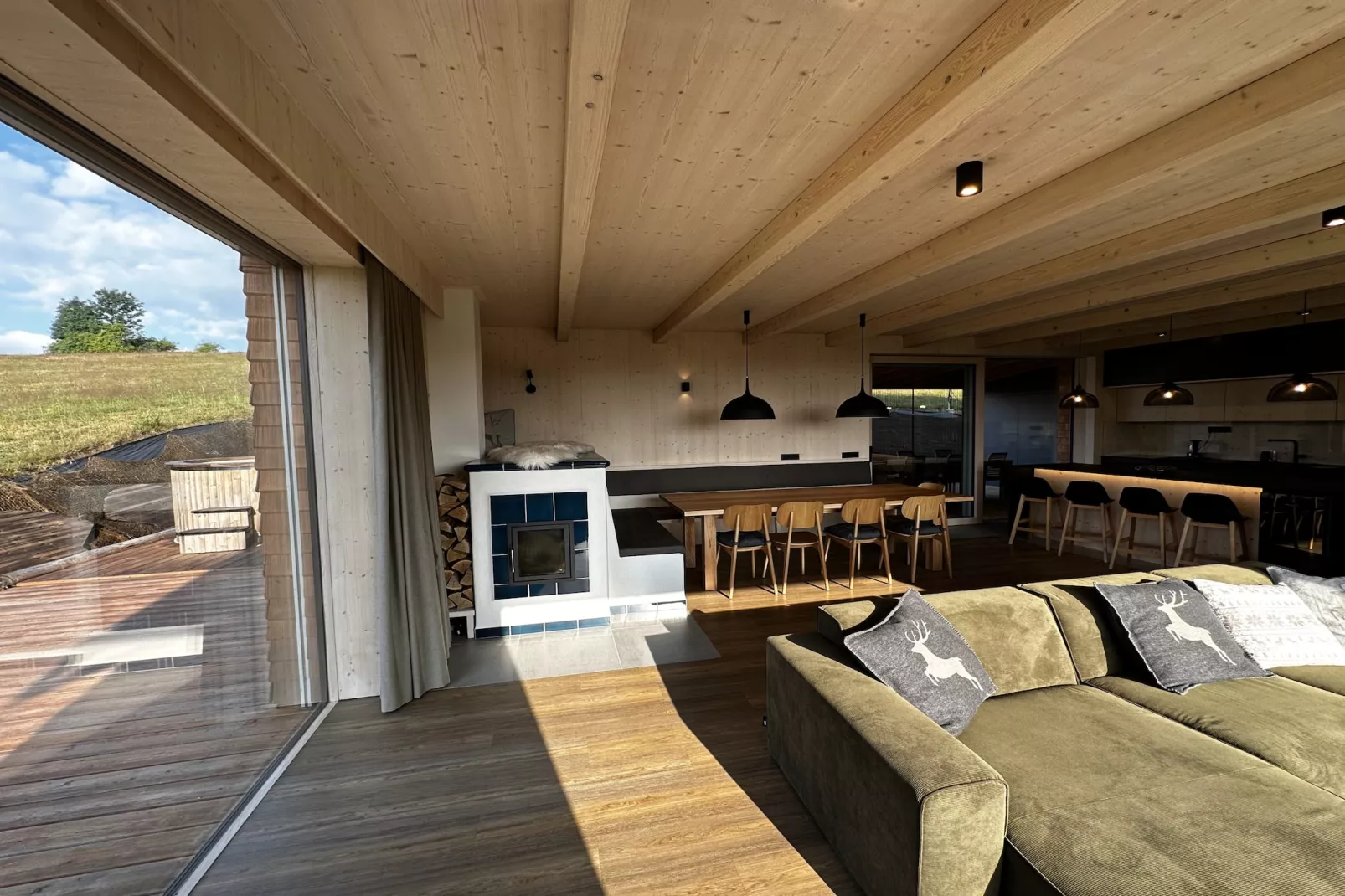 Villa Semily LRO127-Wohnzimmer