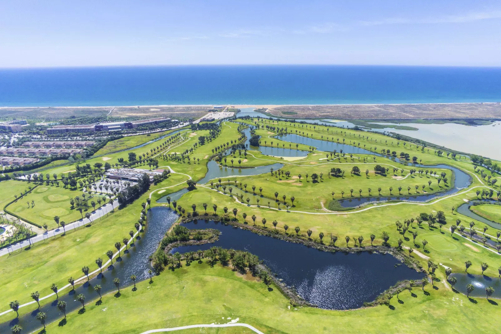 Villa Palms-Areas summer 20km