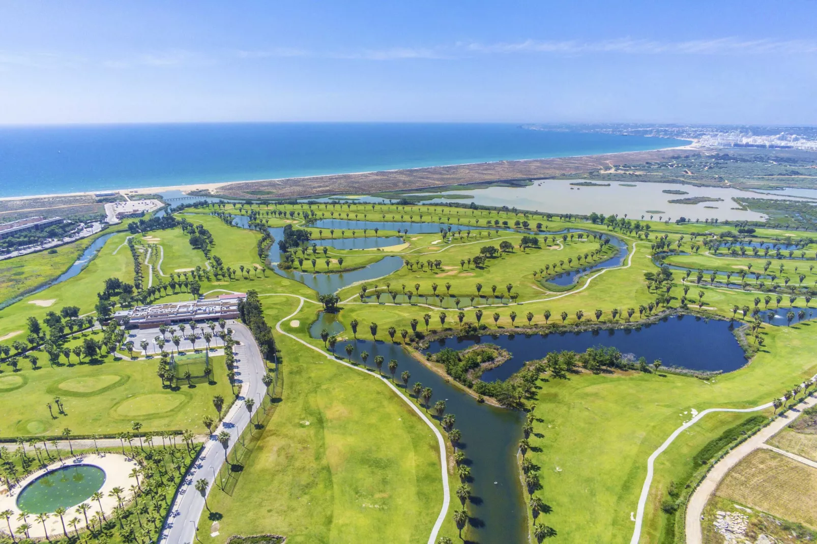 Villa Palms-Areas summer 20km