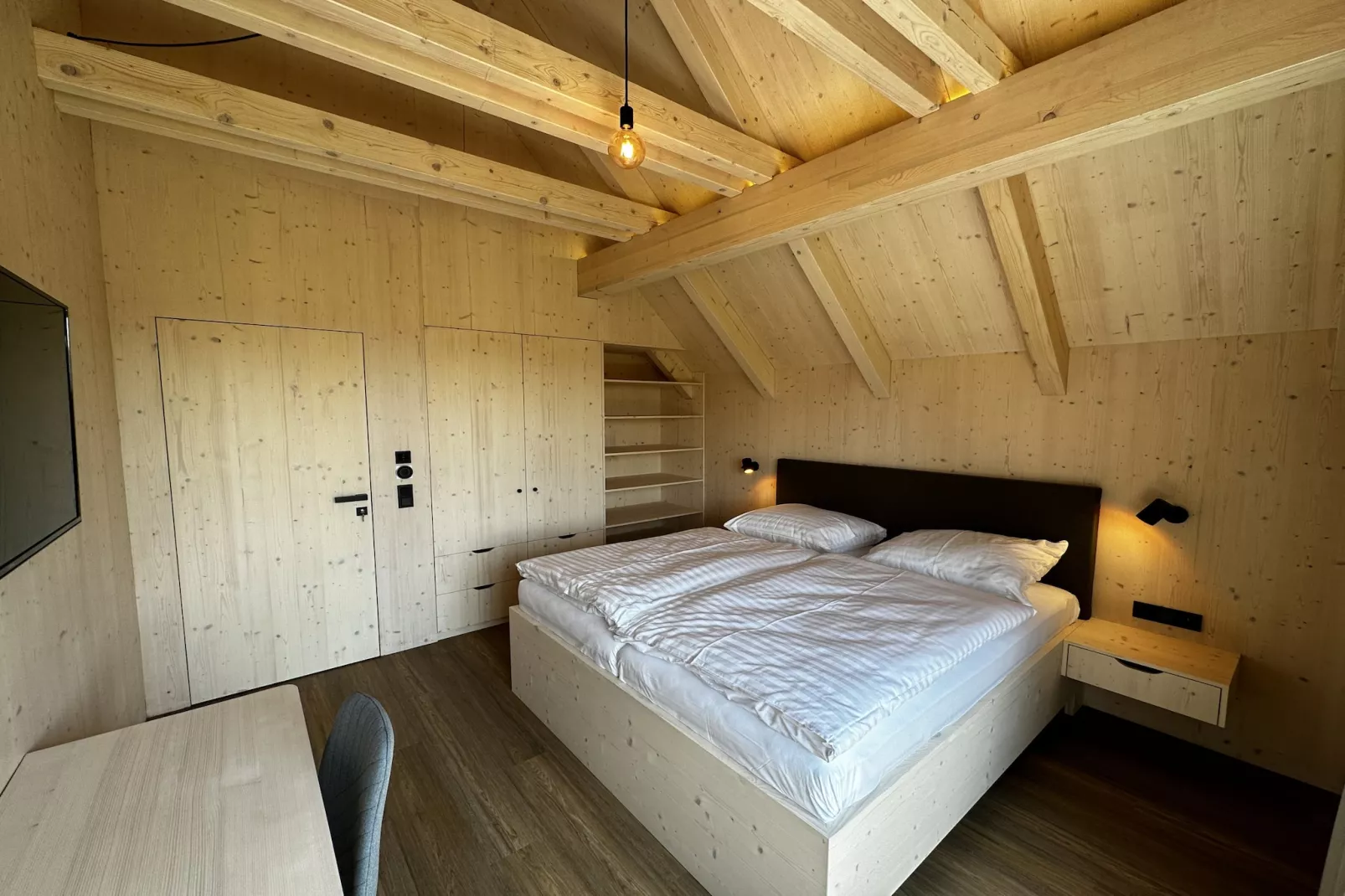 Villa Semily LRO127-Schlafzimmer