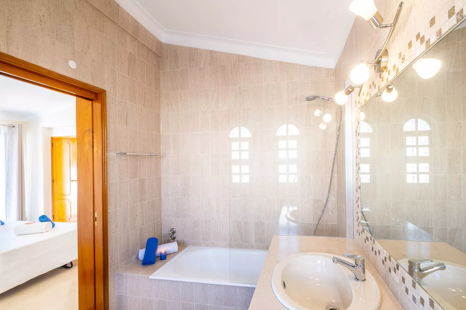 Villa Molucas-Bathroom