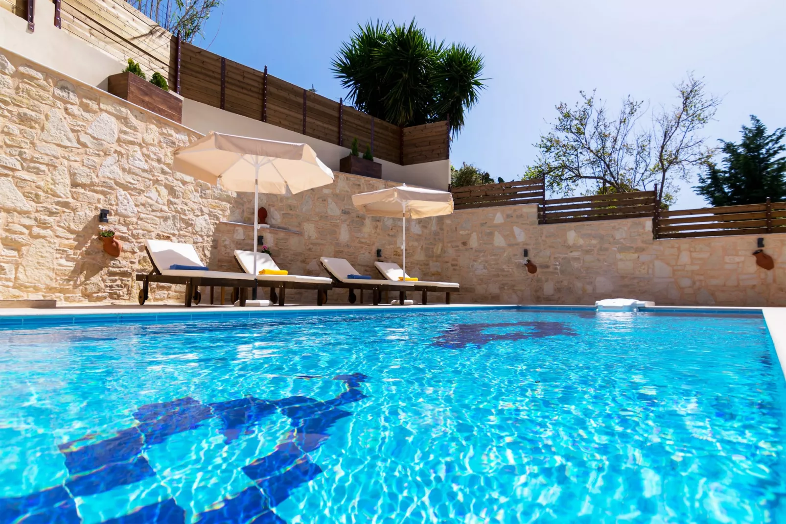 Anemeli-Piscine