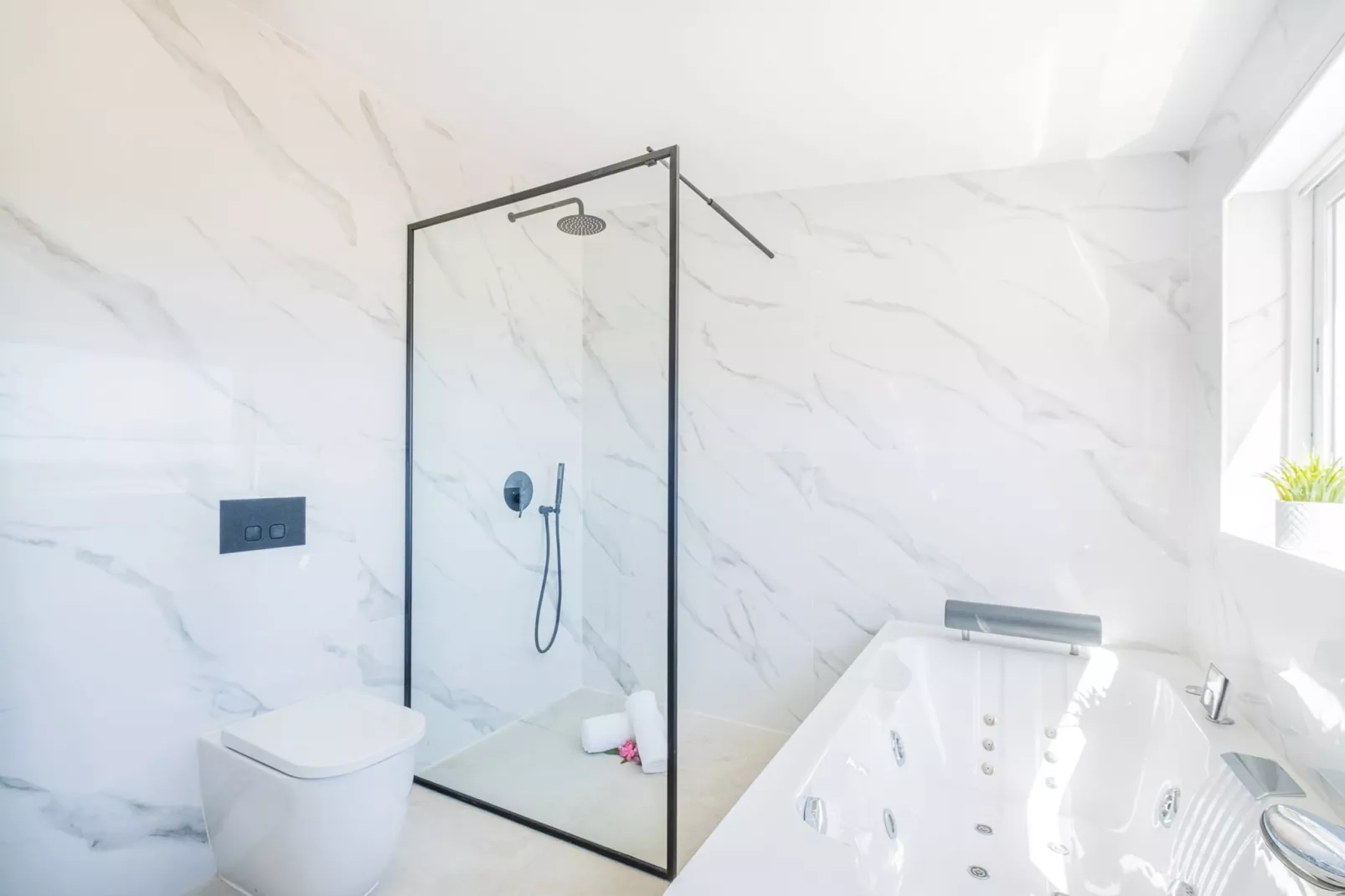 Villa Avalon-Bathroom