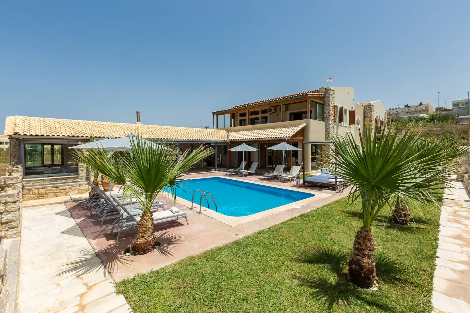Golden Sand Beach villa-Outdoor