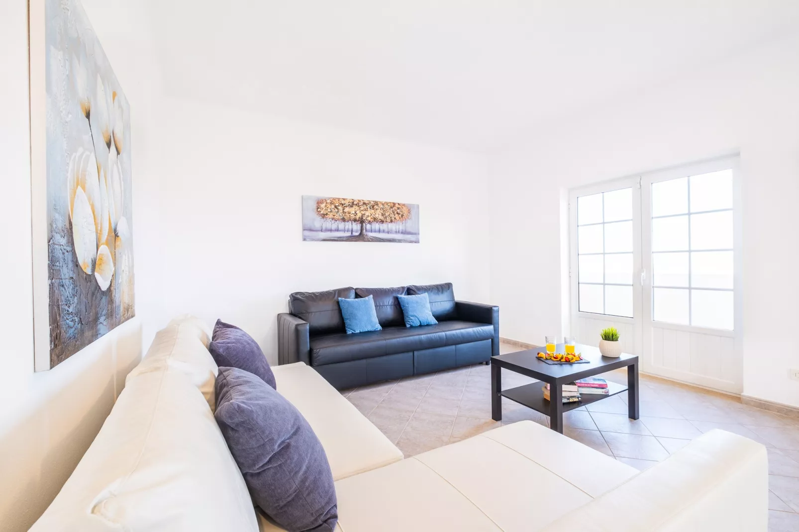 Villa Paradise-Living room