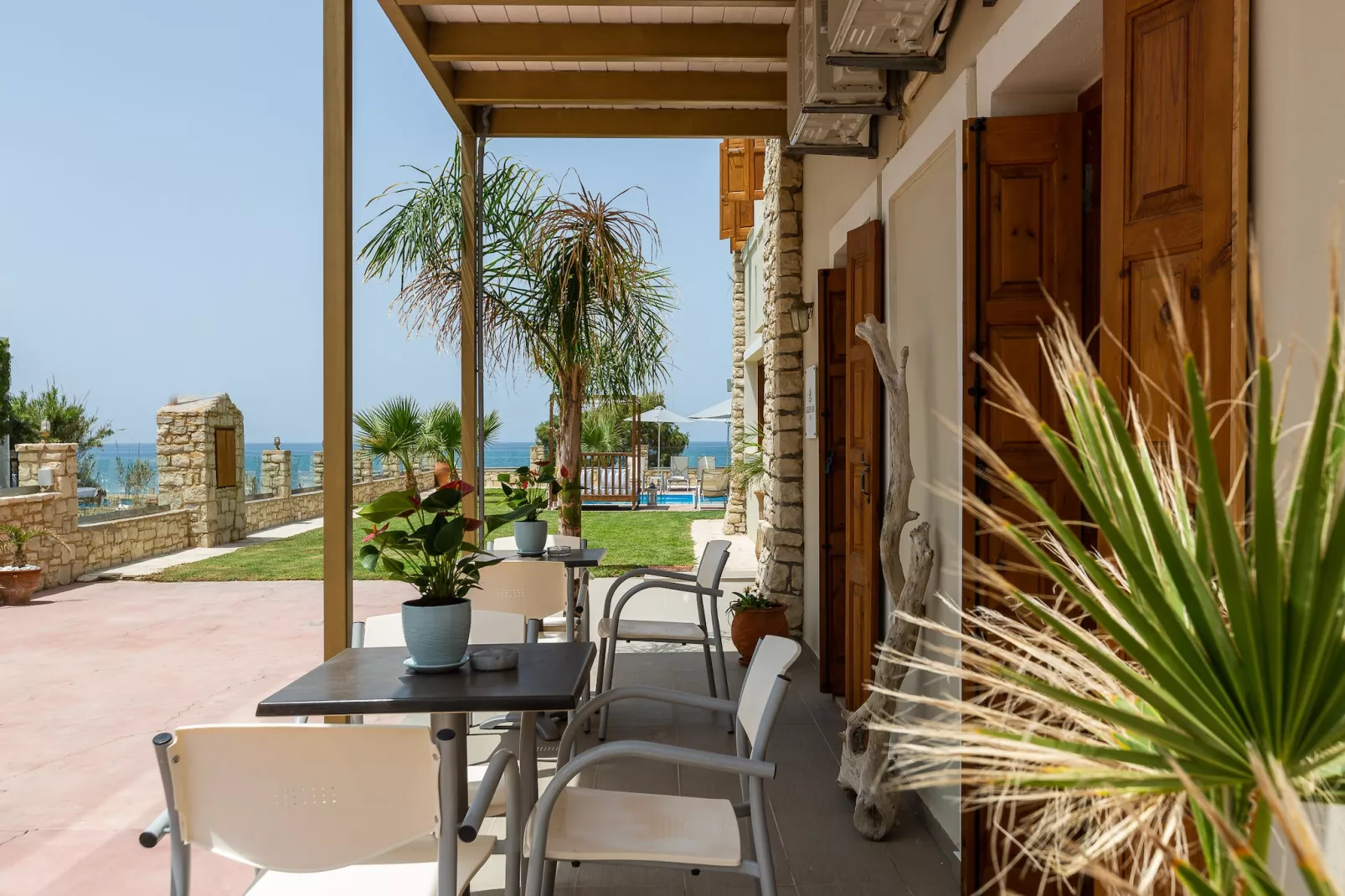 Golden Sand Beach villa-Outdoor