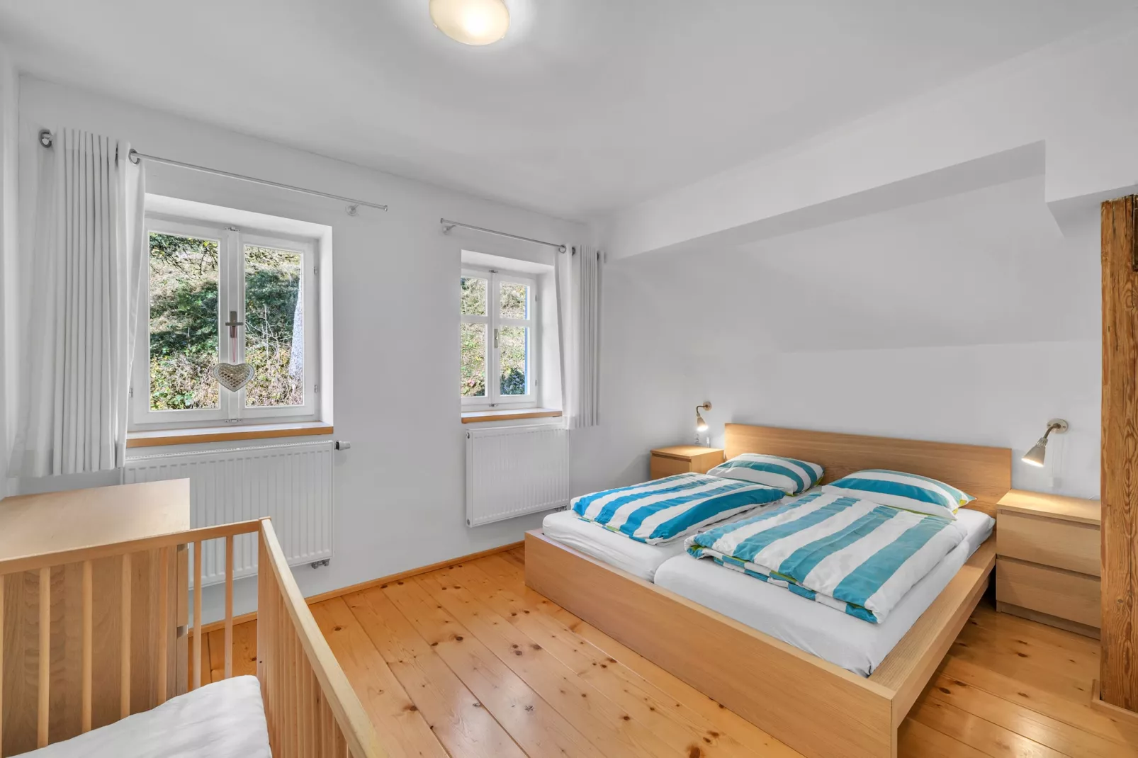 Mlade Buky KJH348-Bedroom
