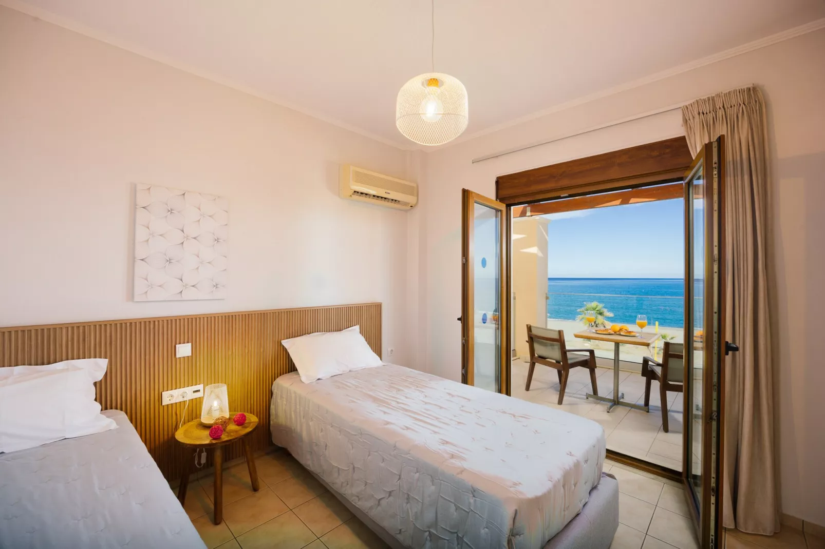 Irida-Bedroom