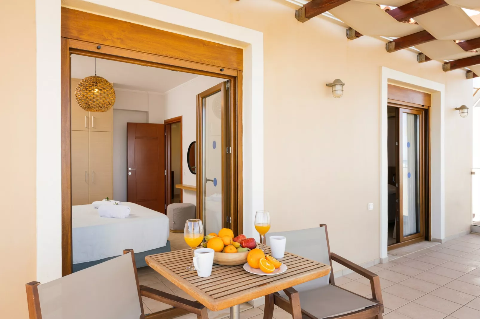Irida-Terrace balcony