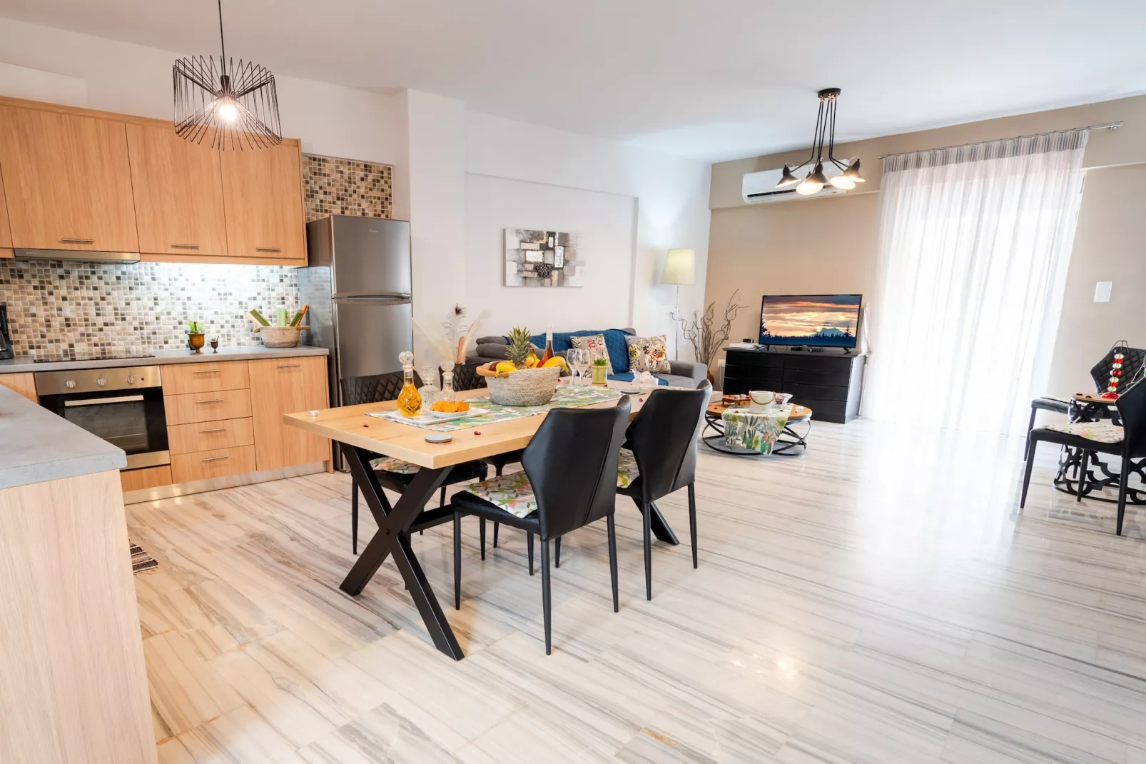 Ilias House-Dining room