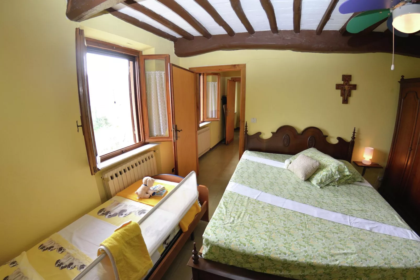 Tra Lucca e il Mare-Bedroom