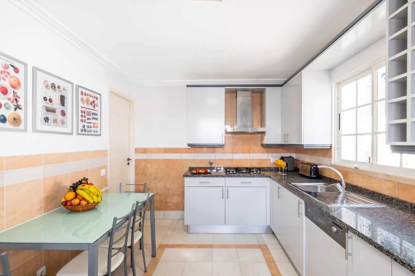 Villa Casa das Dunas-Kitchen