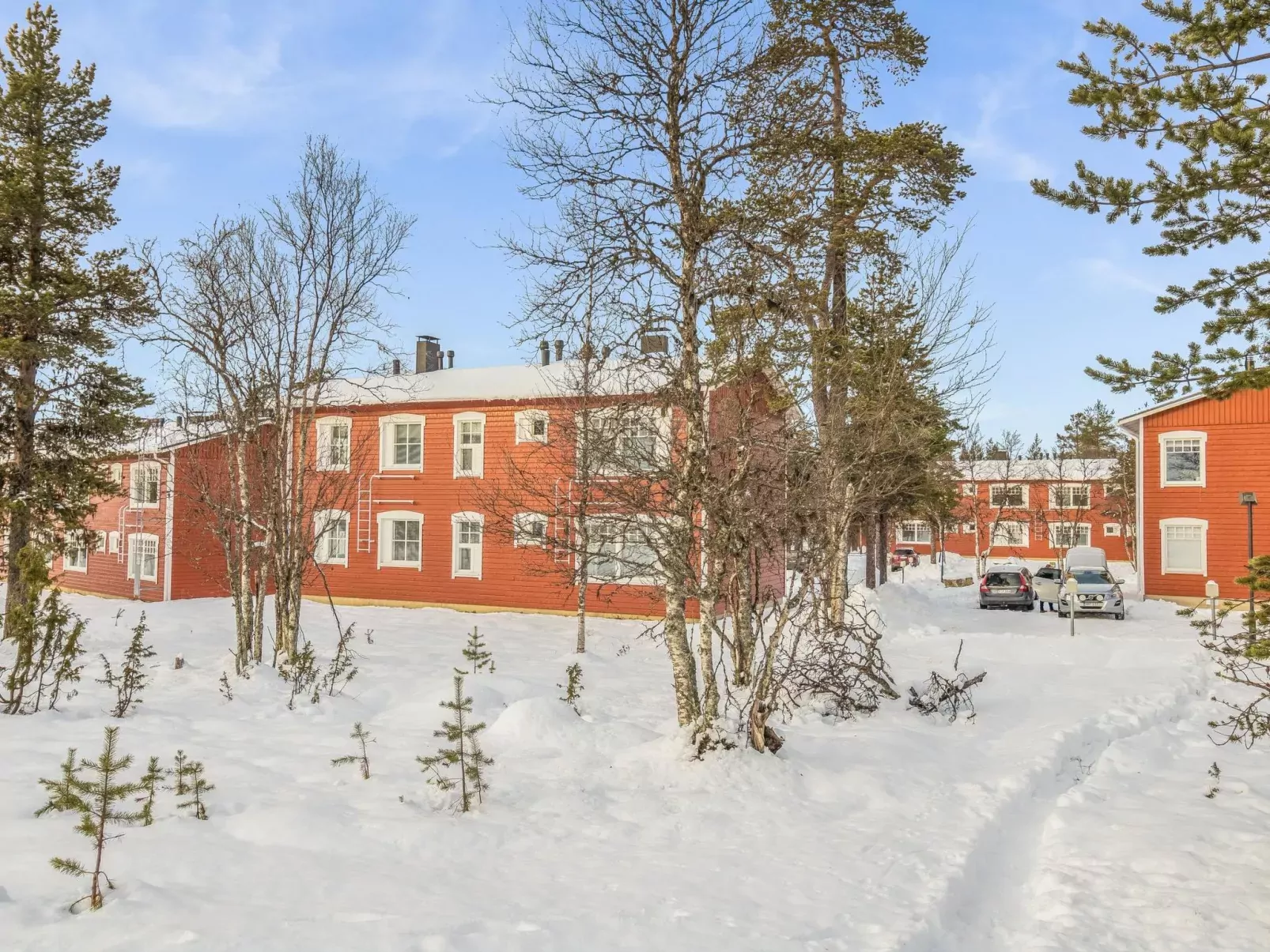 Outapailakka i 1-Outside