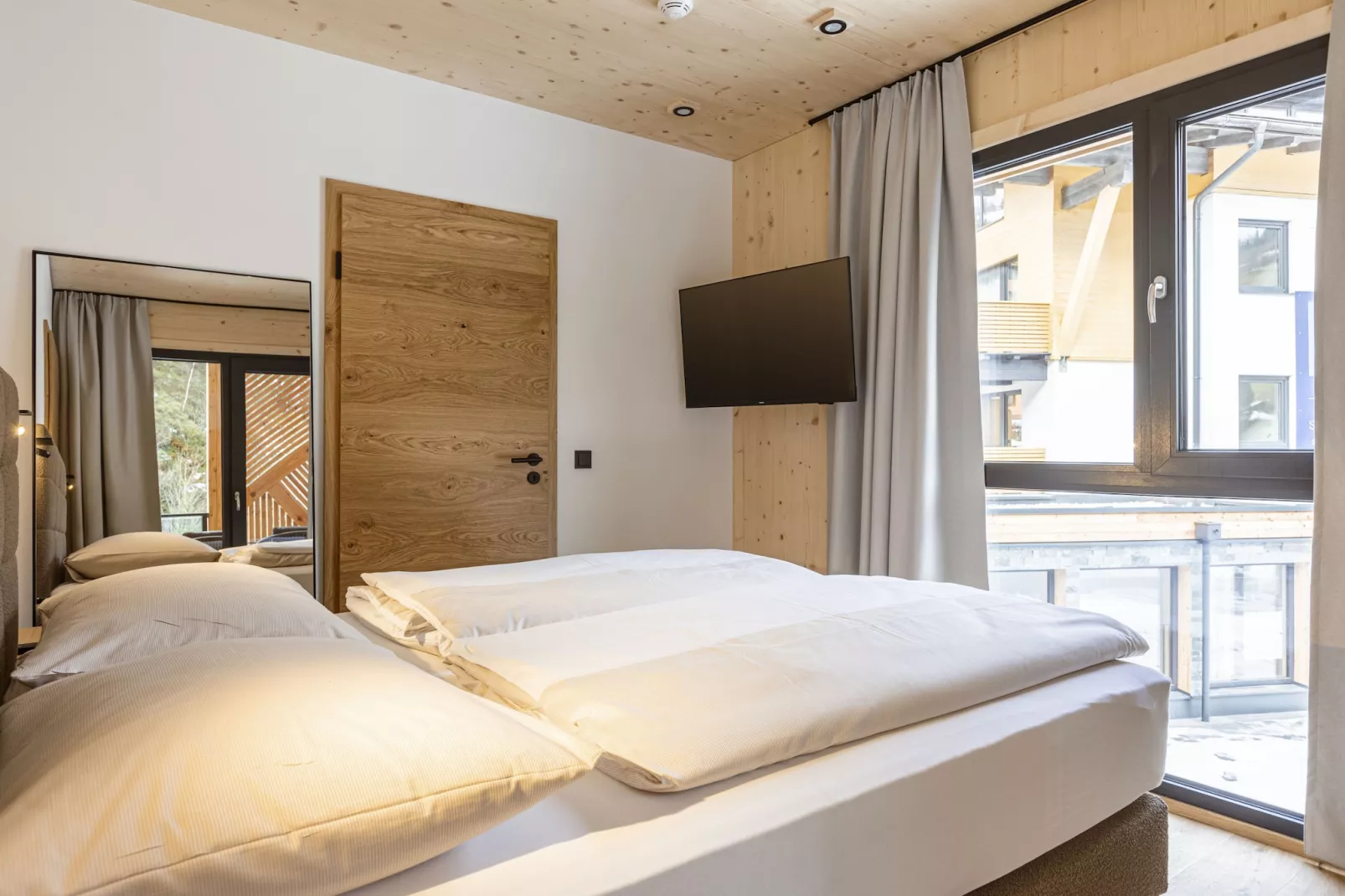 Saalbach Suite 10-Not tagged