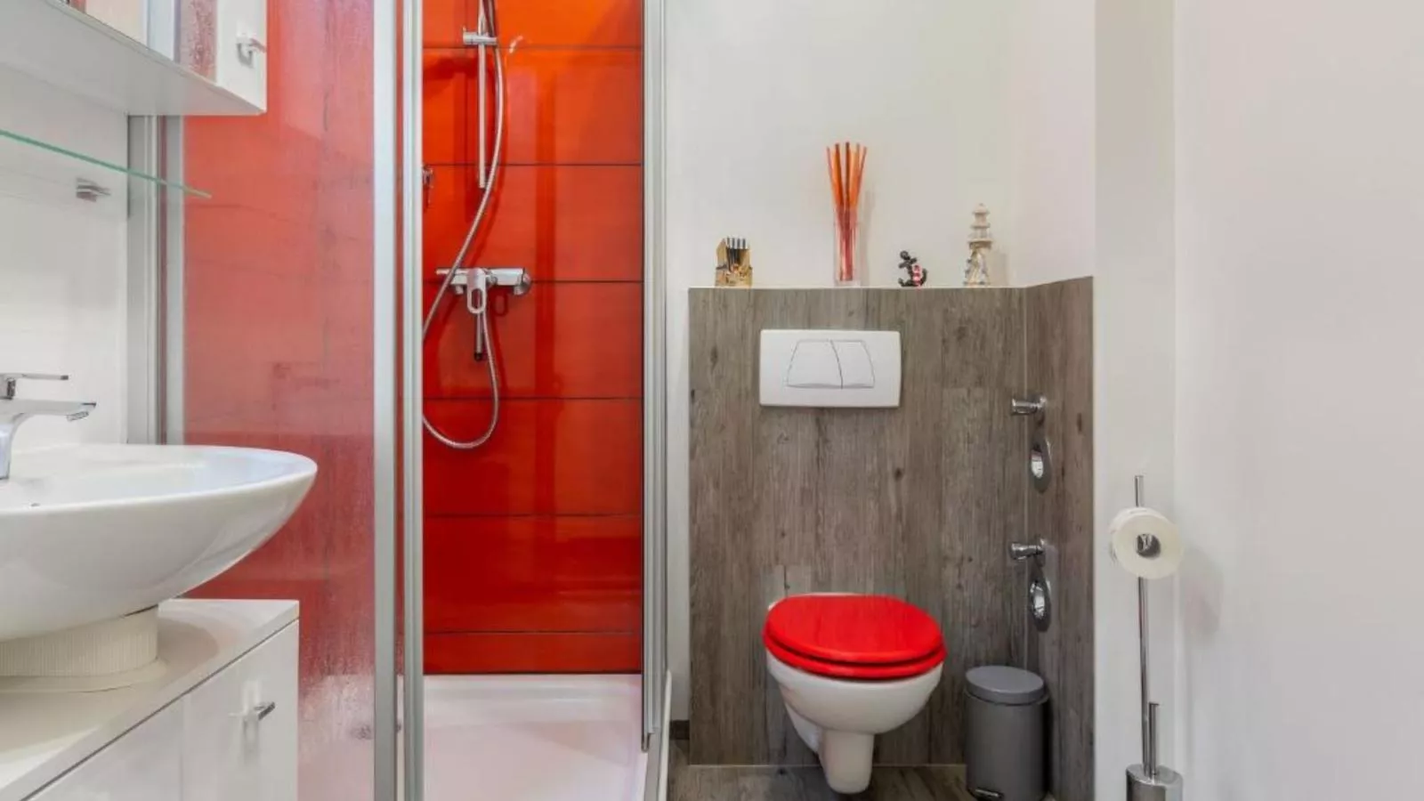 Friederike-Bathroom