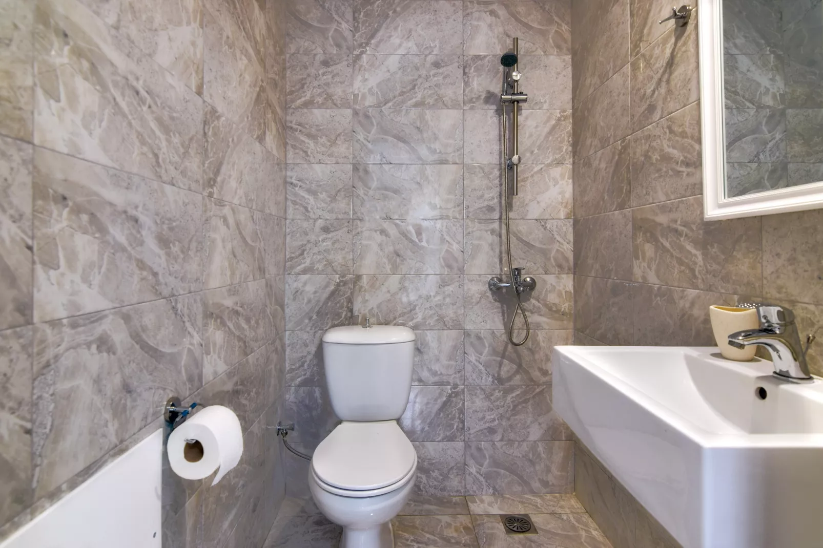 Hara's Beach Villa-Bathroom