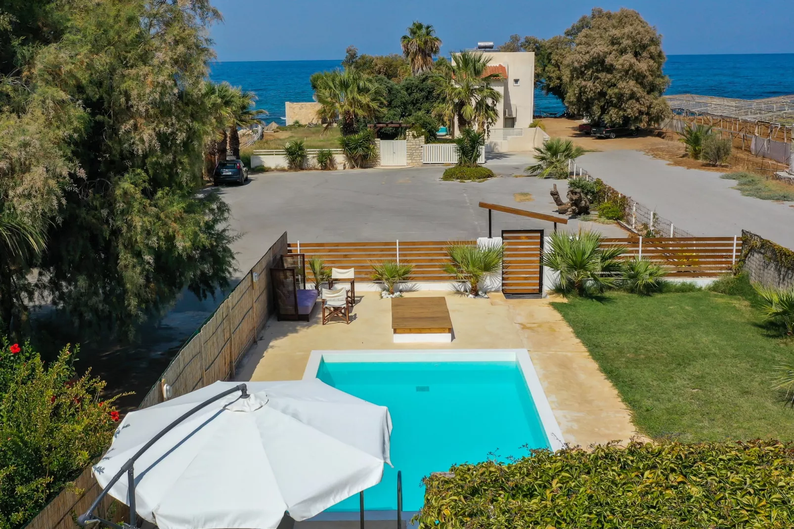 Hara's Beach Villa-Outdoor