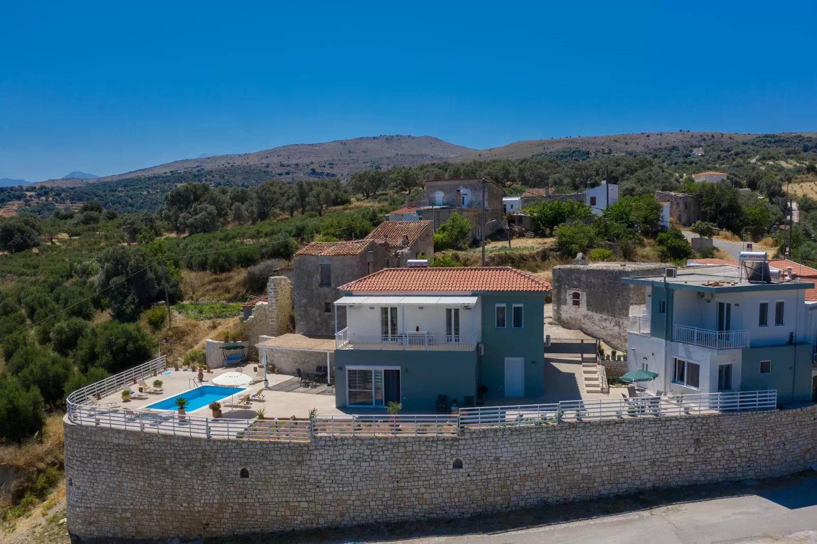 Haravgi villa (5 bedrooms)-Outdoor