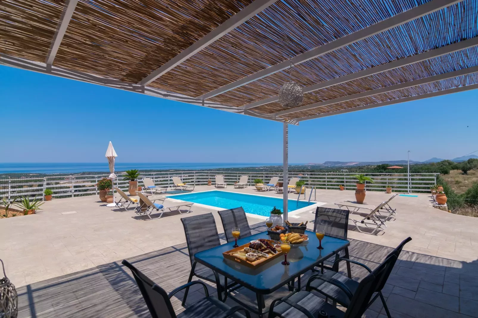 Haravgi villa (5 bedrooms)-Pool