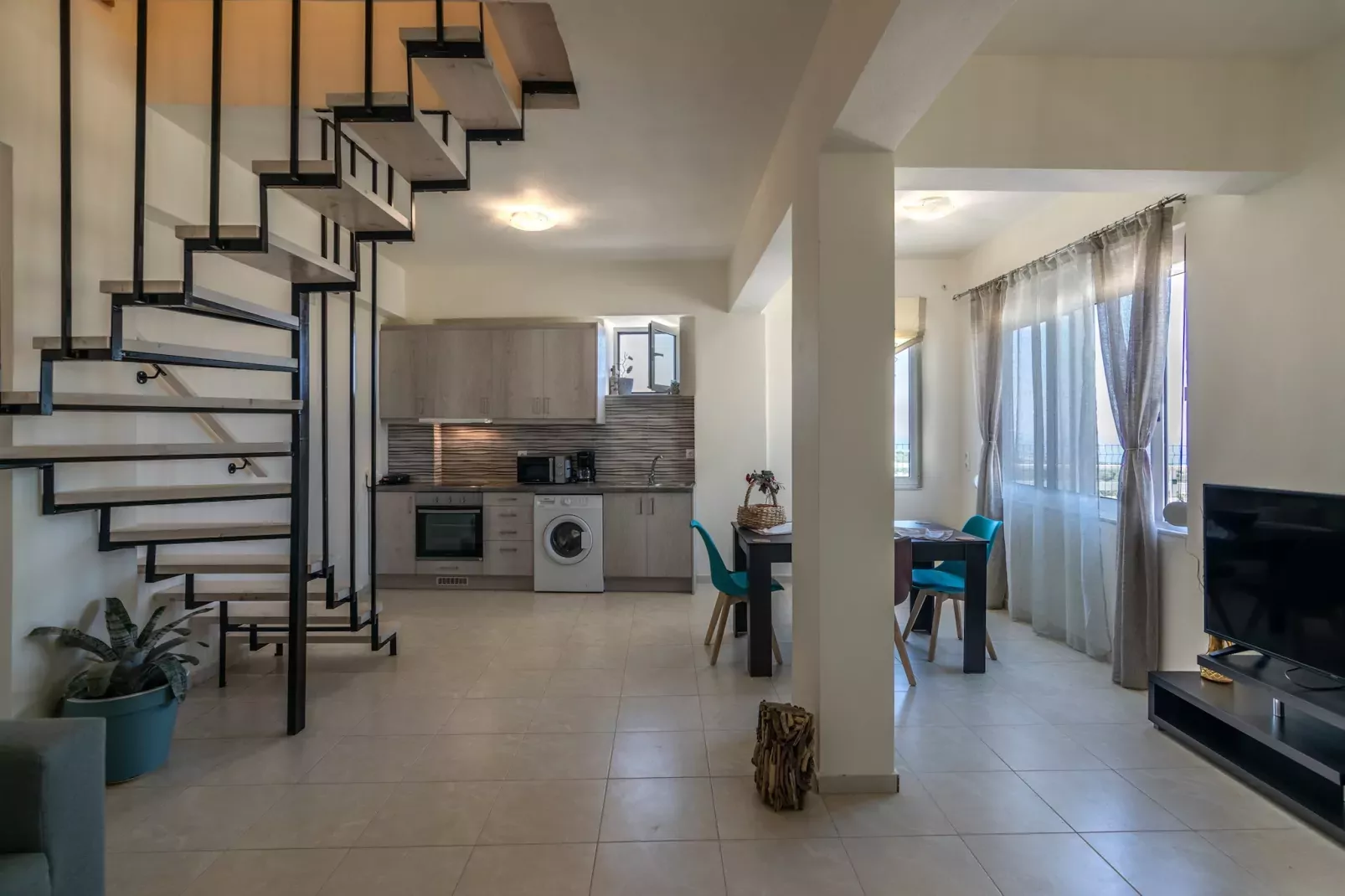 Haravgi villa (5 bedrooms)-Living room