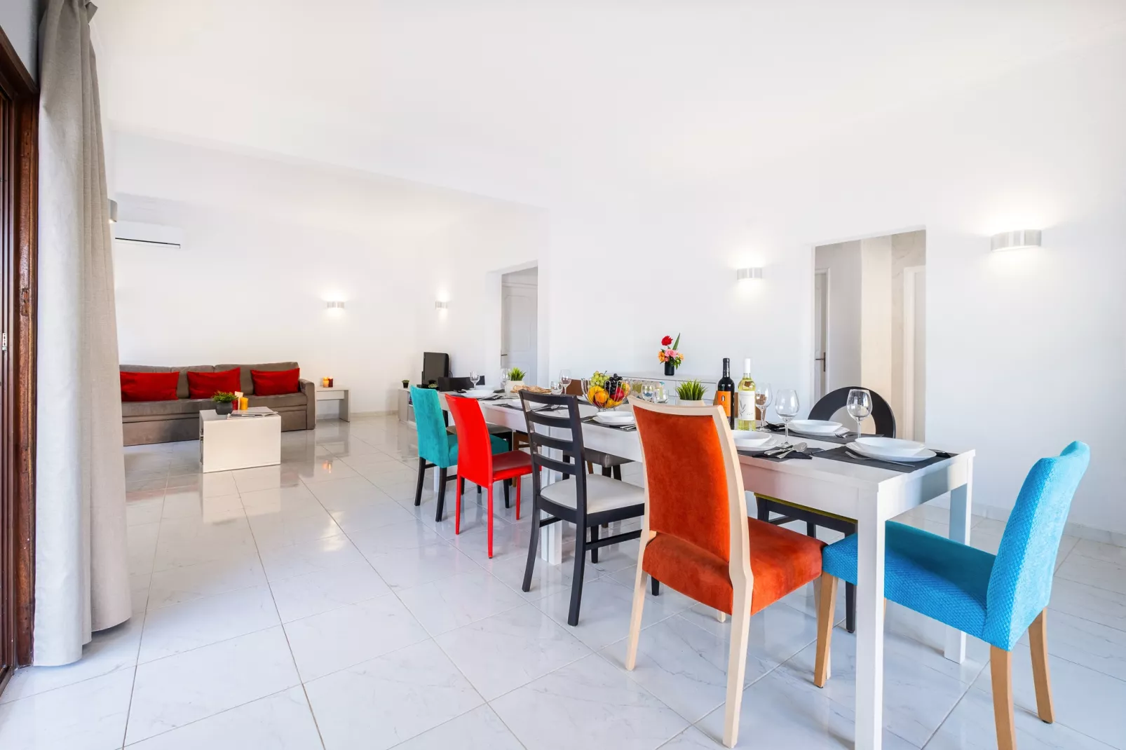 Villa Perola-Dining room