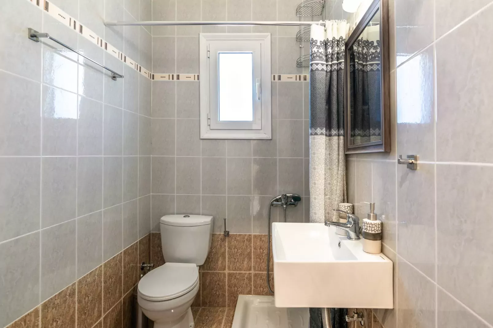 Haravgi villa (5 bedrooms)-Bathroom