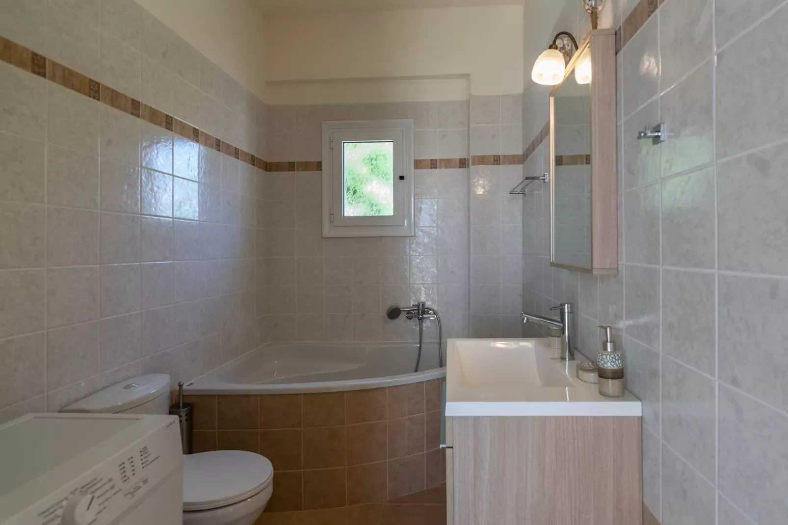 Haravgi villa (5 bedrooms)-Bathroom