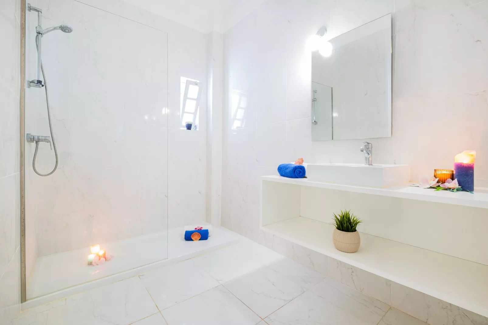 Villa Perola-Bathroom