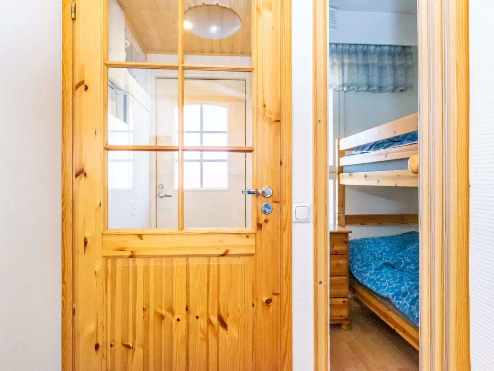 Outapailakka j 9-Inside