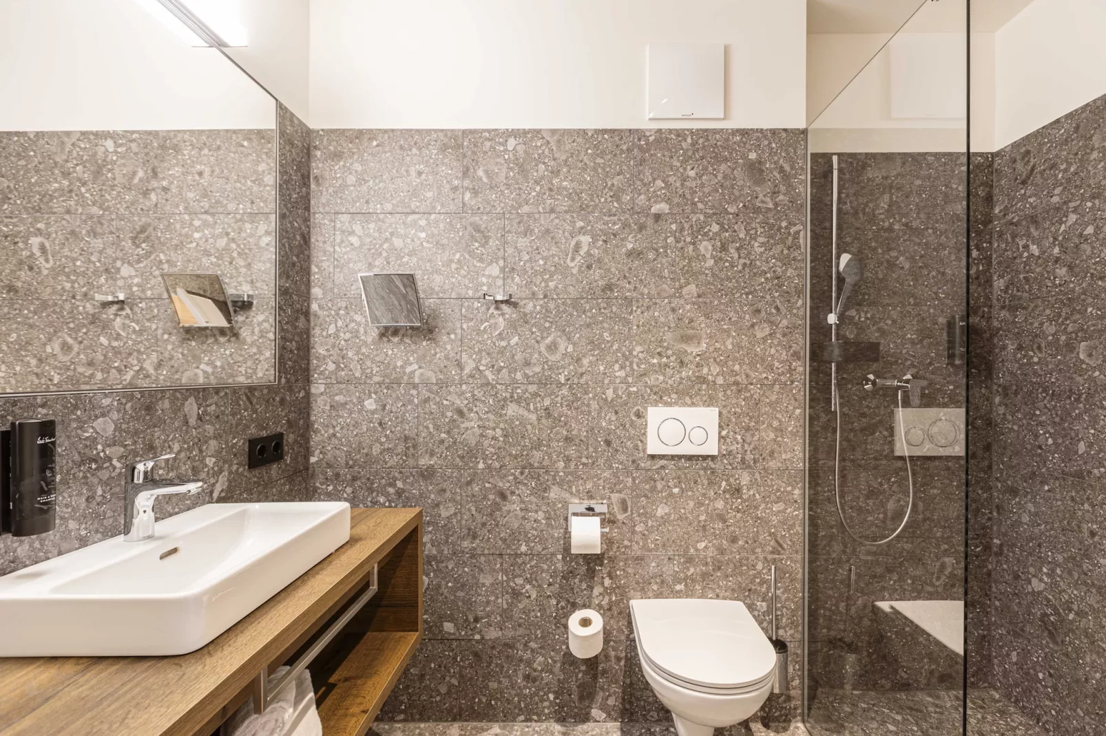 Almresort Sonnenalpe 6-Bathroom