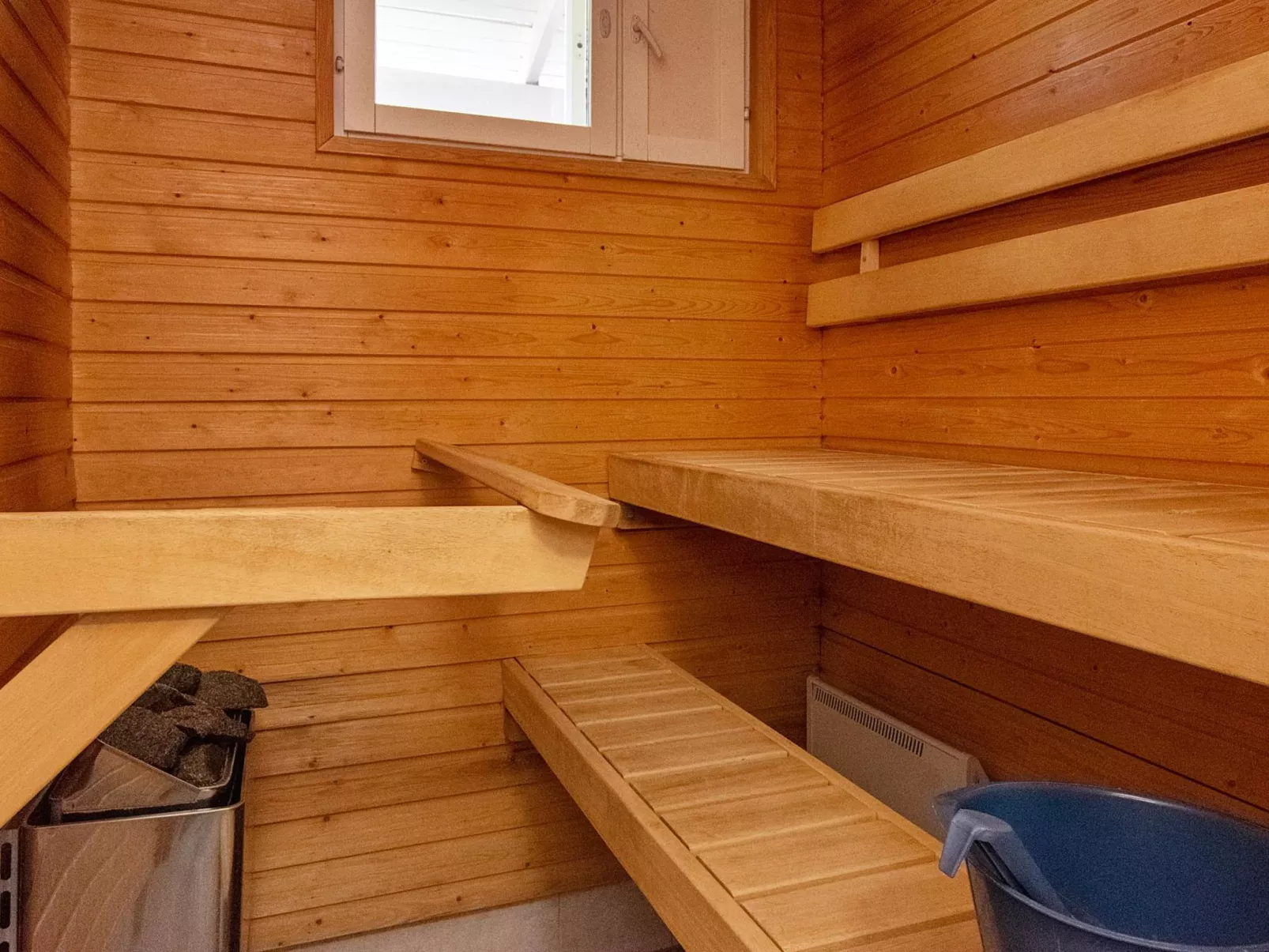 Outapailakka j 12-Inside