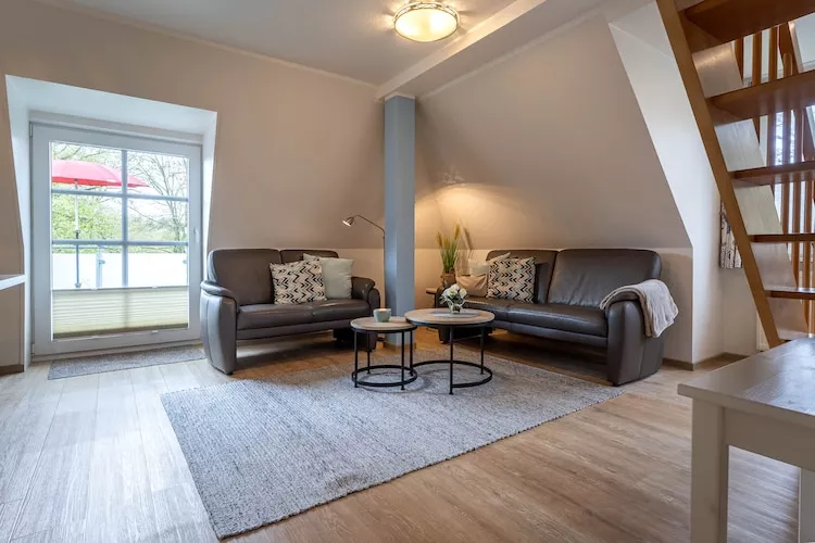 Huus Avelia - Wohnung DG-Living room