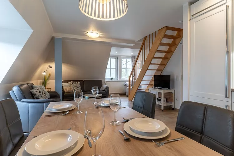 Huus Avelia - Wohnung DG-Living room