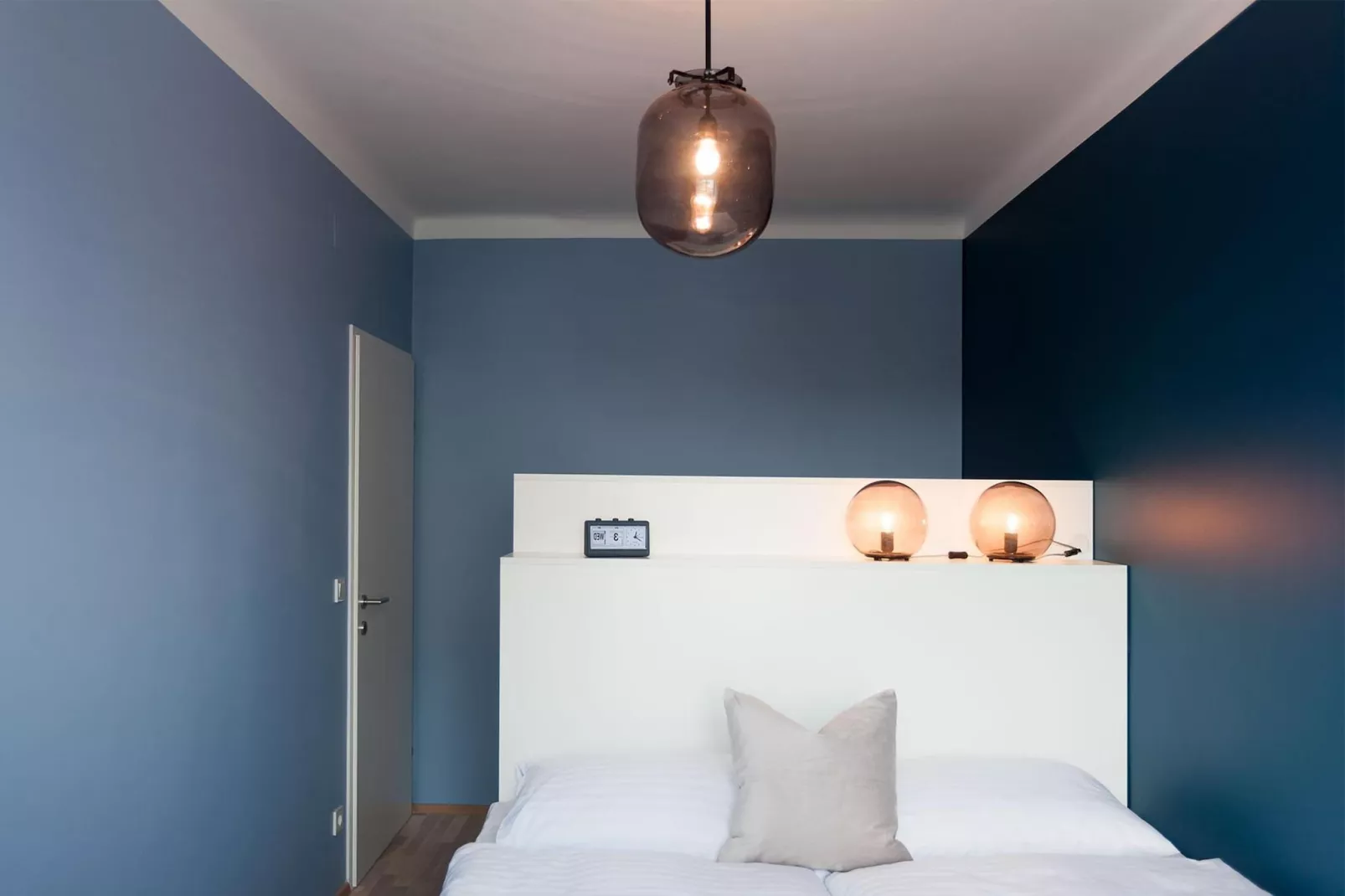 URBANAUTS FLATS Cubertia-Bedroom