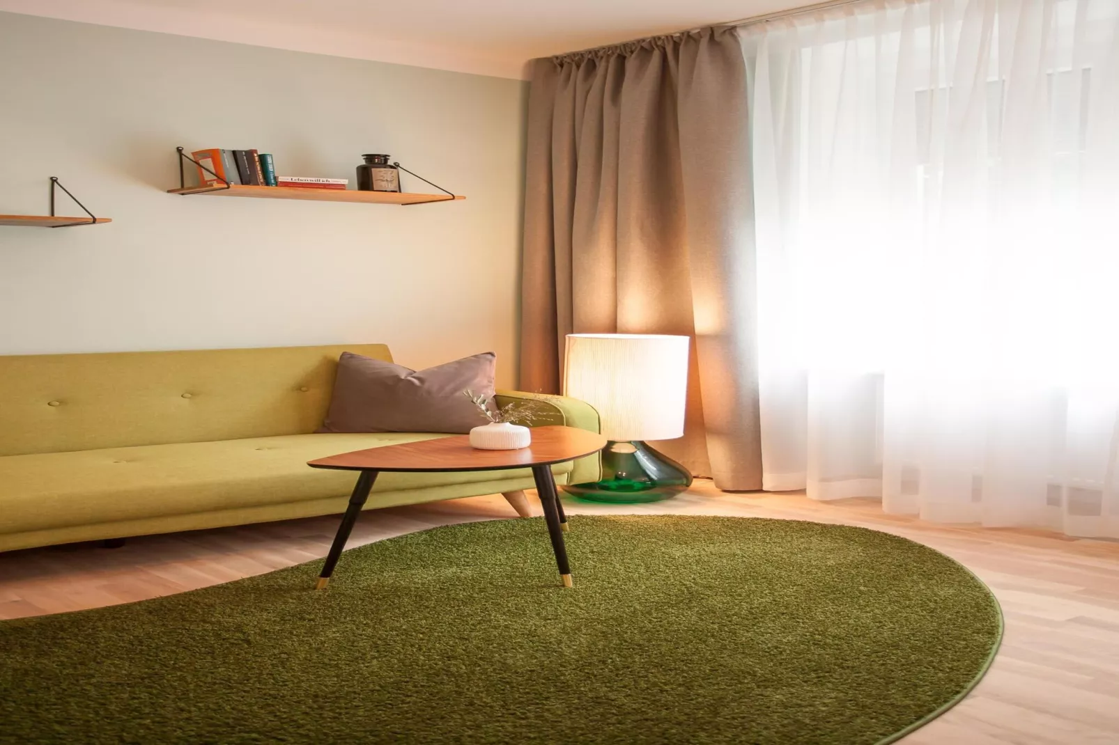 URBANAUTS FLATS Cubertia-Living room