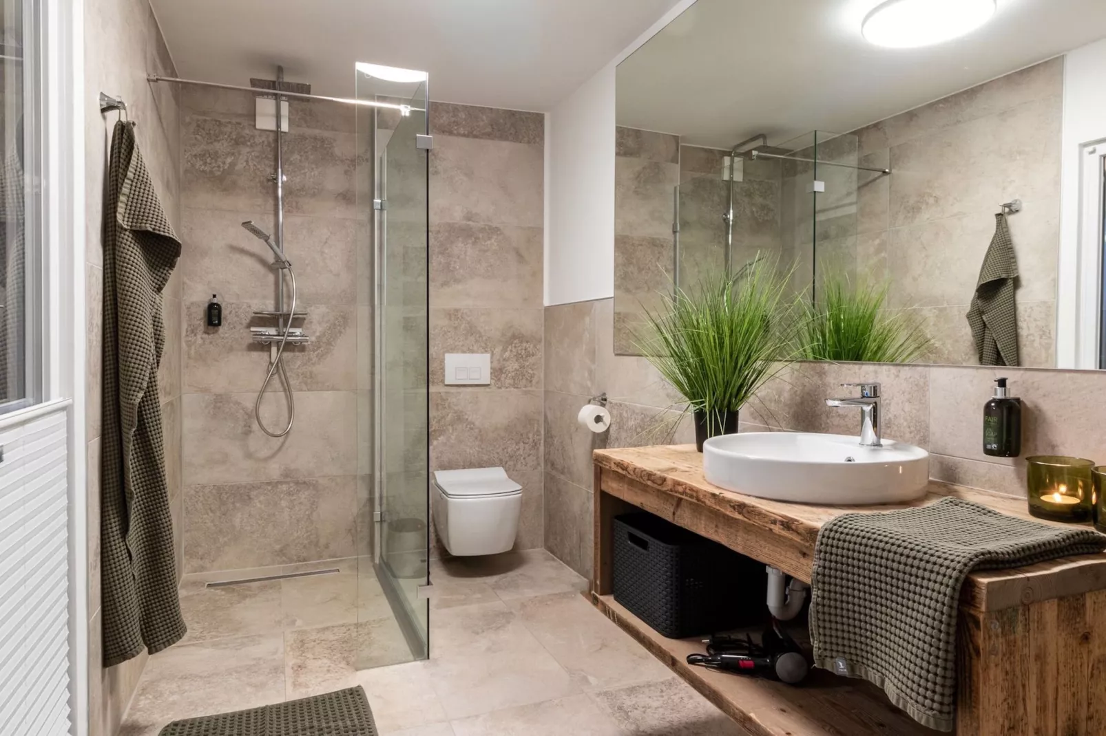 Apartment Buchenweg-Bathroom