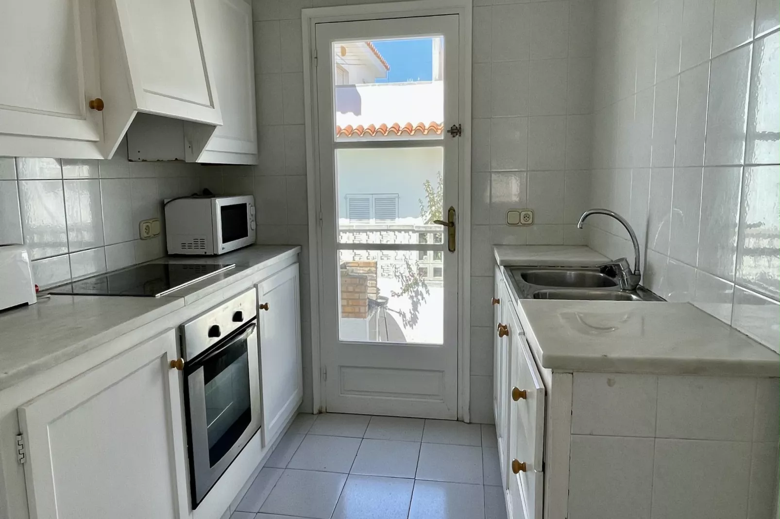 LA VINYA 14-Kitchen