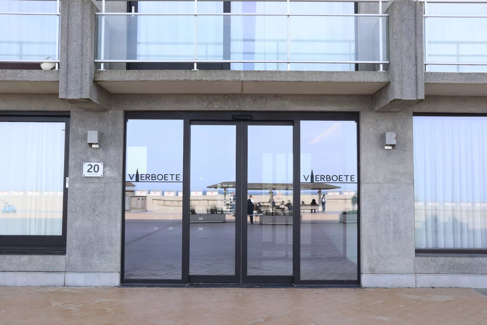VIERBOETE-Reception hall