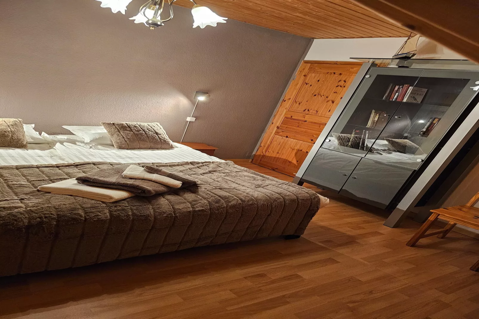 Ferienhaus der Saison an der Mosel-Schlafzimmer